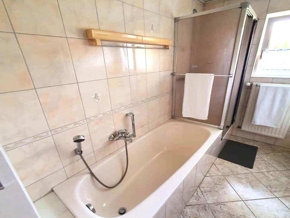 Comfortable Flat In Goerwihl With Balcony Gorwihl Esterno foto