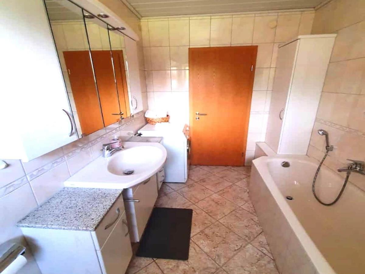 Comfortable Flat In Goerwihl With Balcony Gorwihl Esterno foto